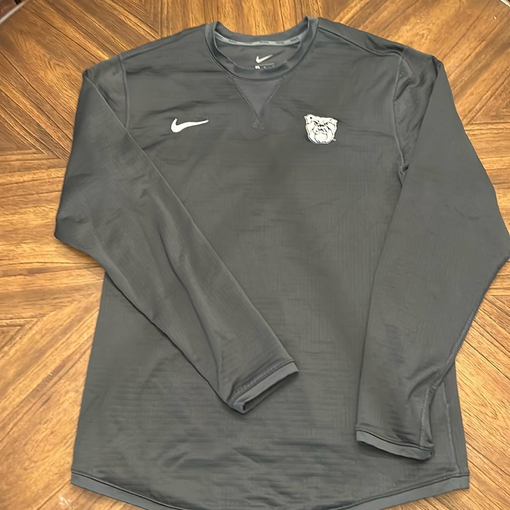 EUC NIKE Butler Men’s medium shirt